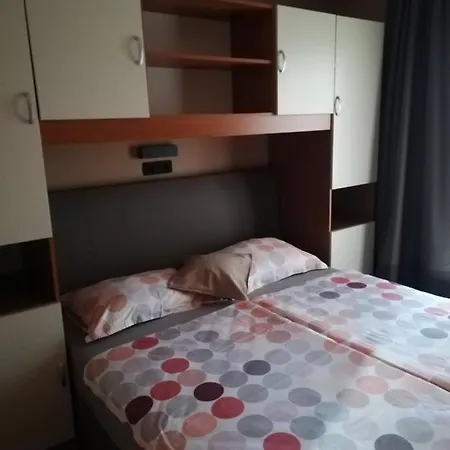 Apartmani Danijela Tomicic Lopar Exterior photo